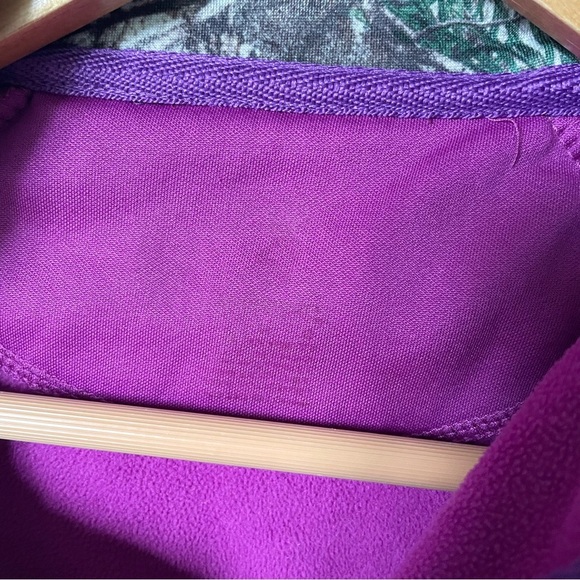 Browning Purple Quarter-Zip Pullover with Camouflage Accents Size Small - Picture 5 of 6